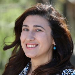 Image of Özlem Ayse Özgür